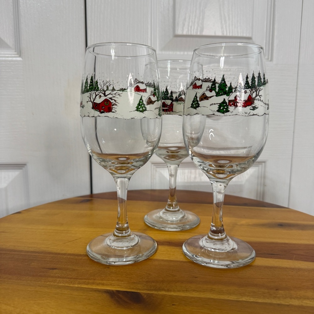 Libbey winter wonderland village wine glasses set of 3